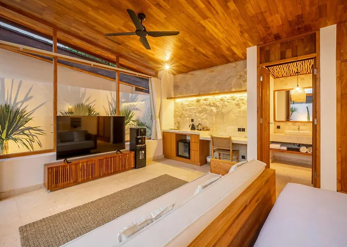 Nalu Amazing Location * Uluwatu (Bali)